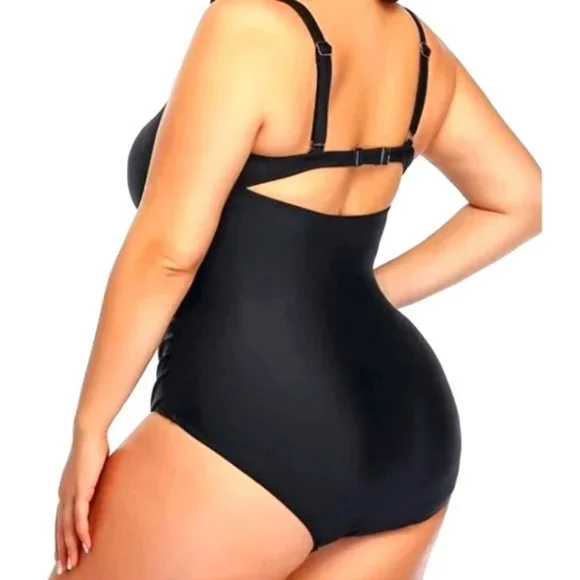 DACI One Piece Swim with Keyhole Front - NWT! - Picture 2 of 2